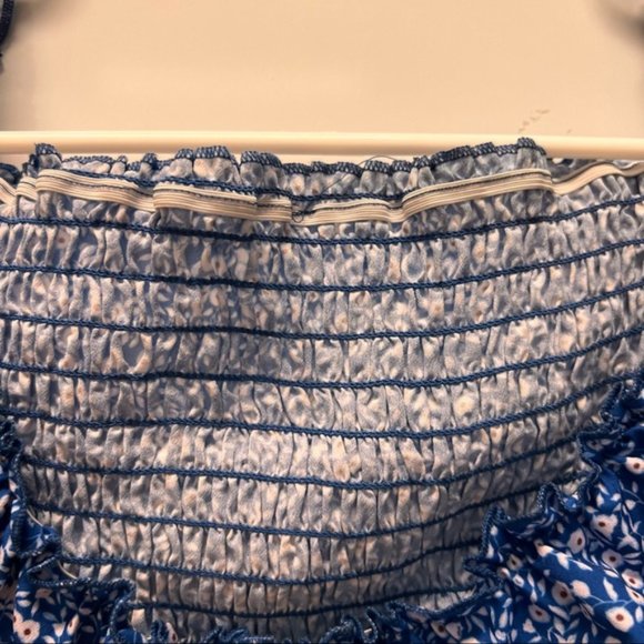 Blue Floral Scrunchy Dress - Picture 4 of 5